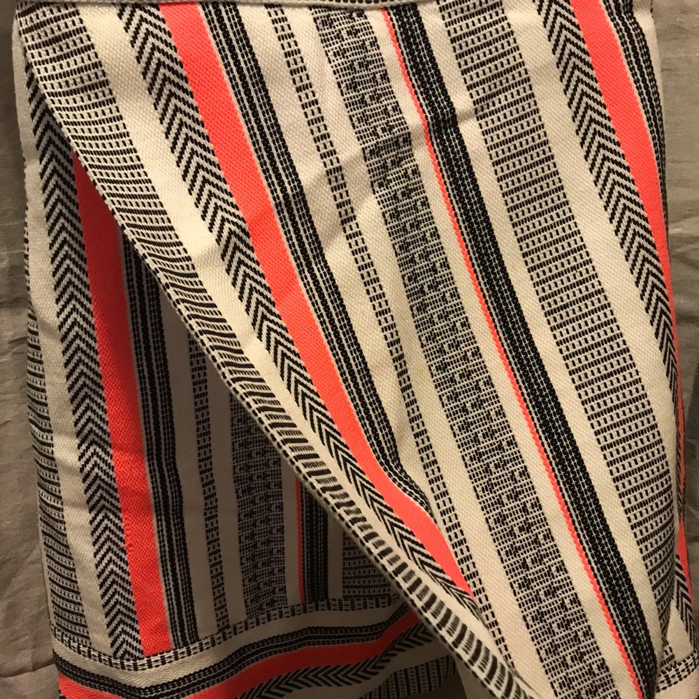 Dress - Picture 5 of 8